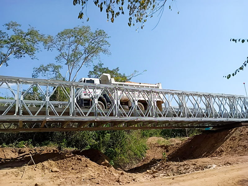 Puente Bailey CB 200 Puente Bailey reforzado de una sola capa y doble fila de 27 metros